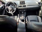 Mazda 3 2015