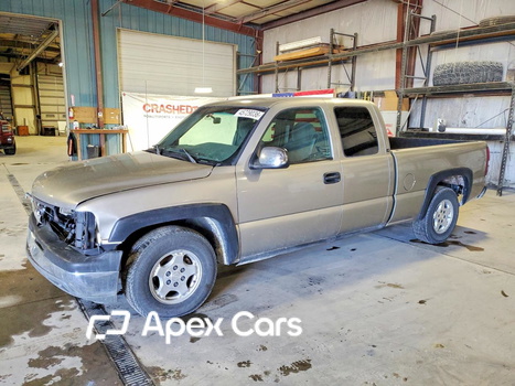 Chevrolet Silverado 2002 - Image 1 of 13