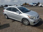 Hyundai Accent 2013