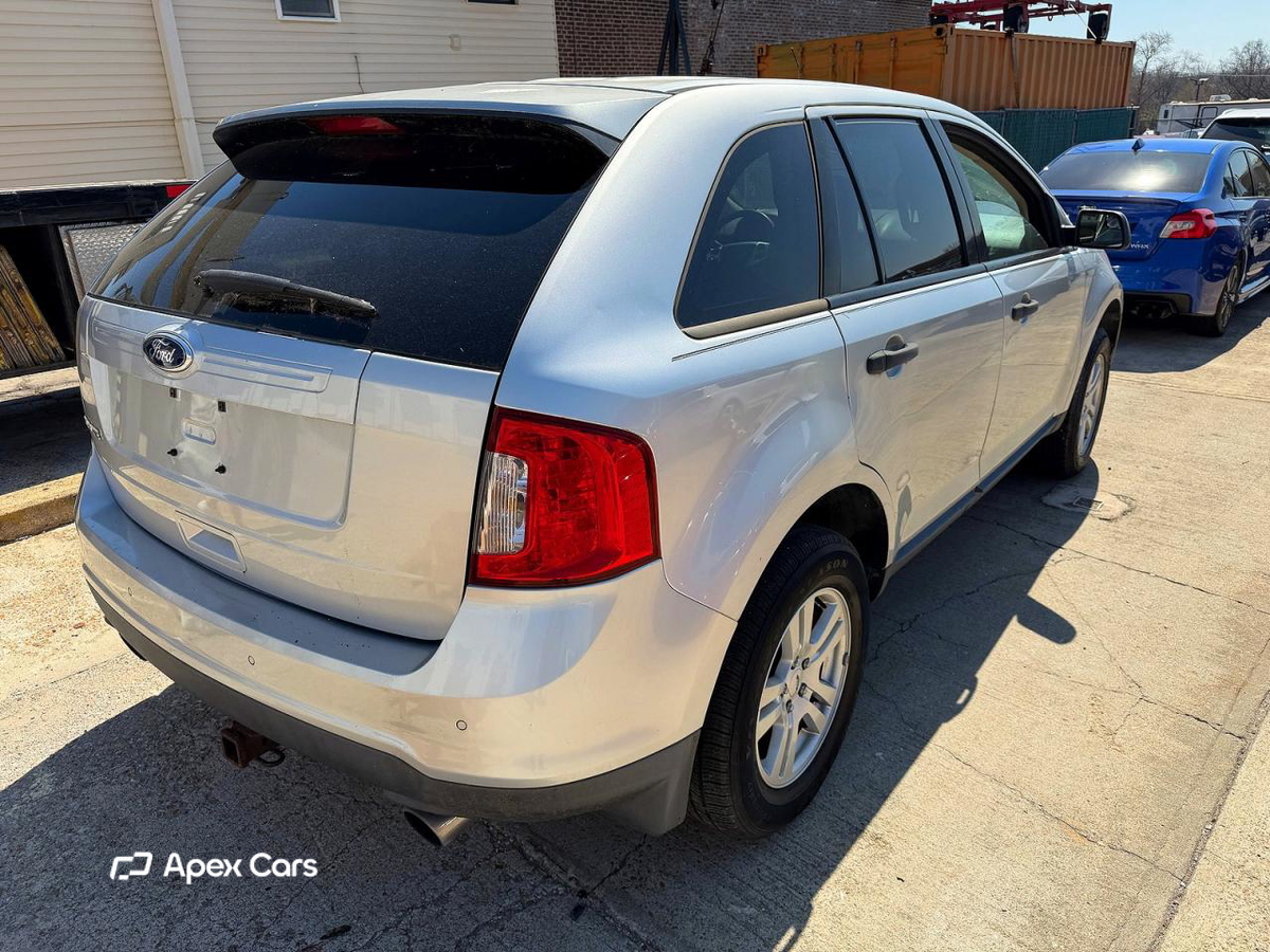 Ford Edge 2012