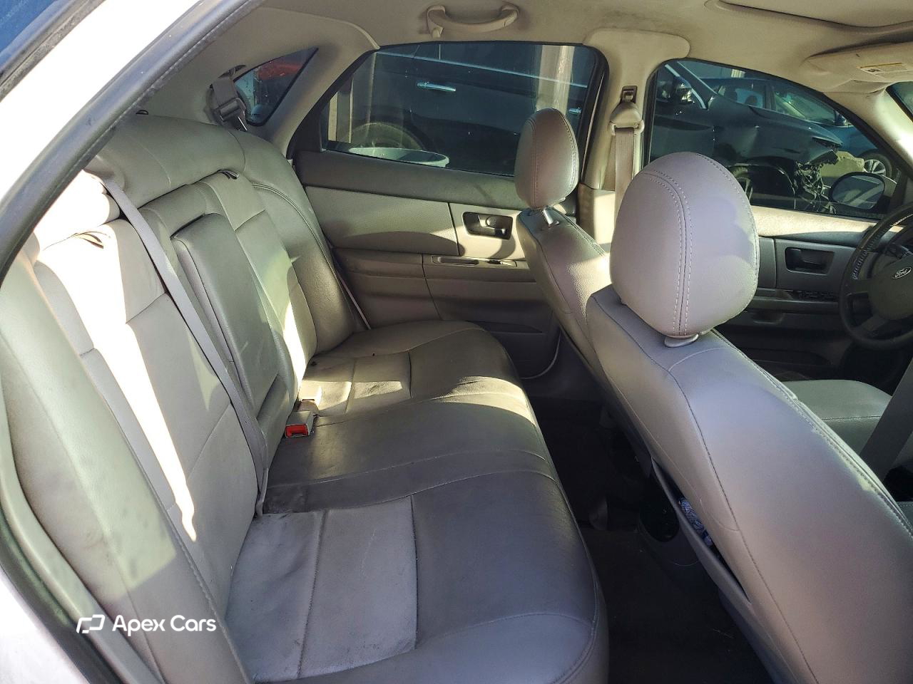 Ford Taurus 2006