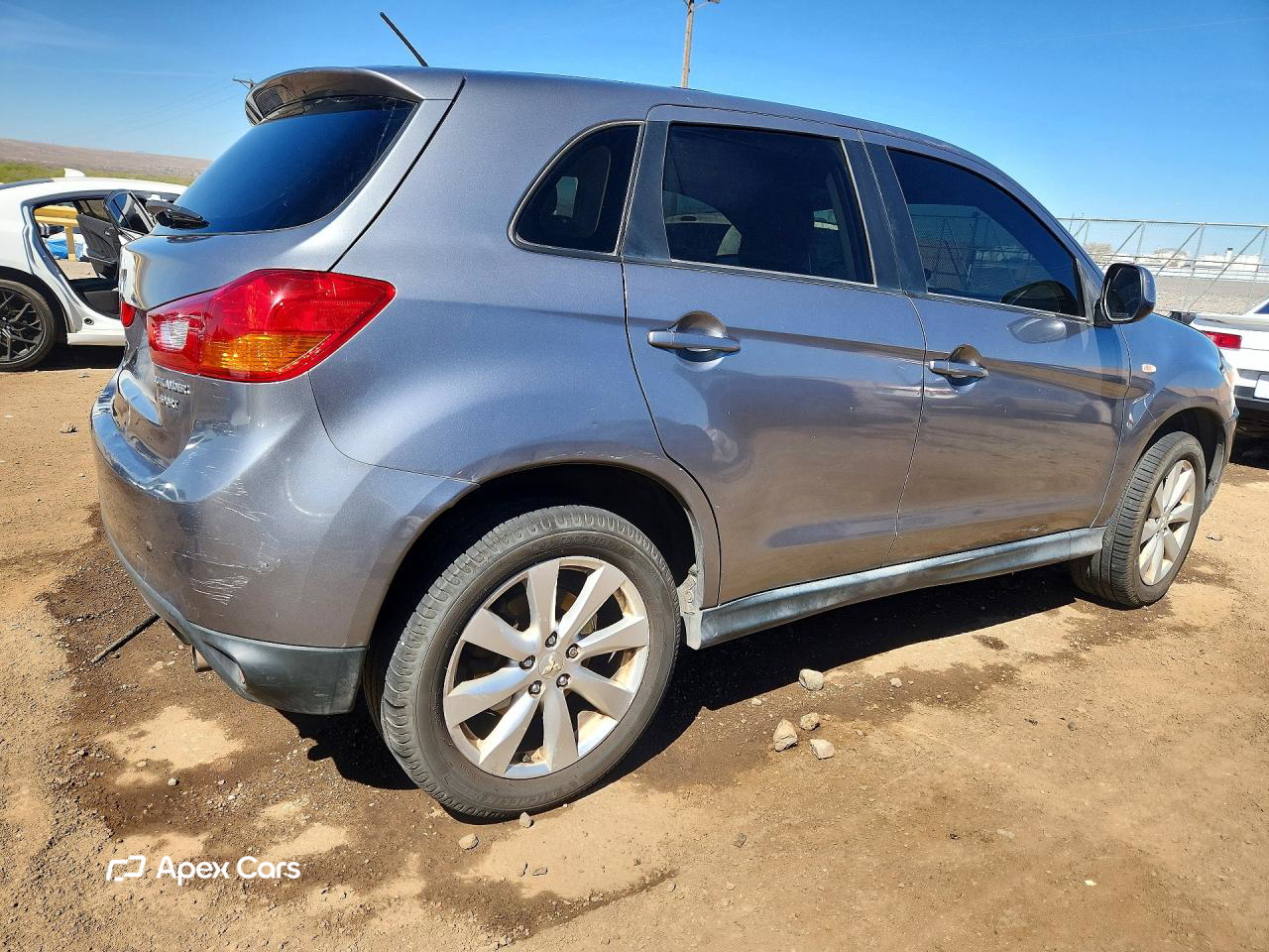 Mitsubishi Outlander 2013