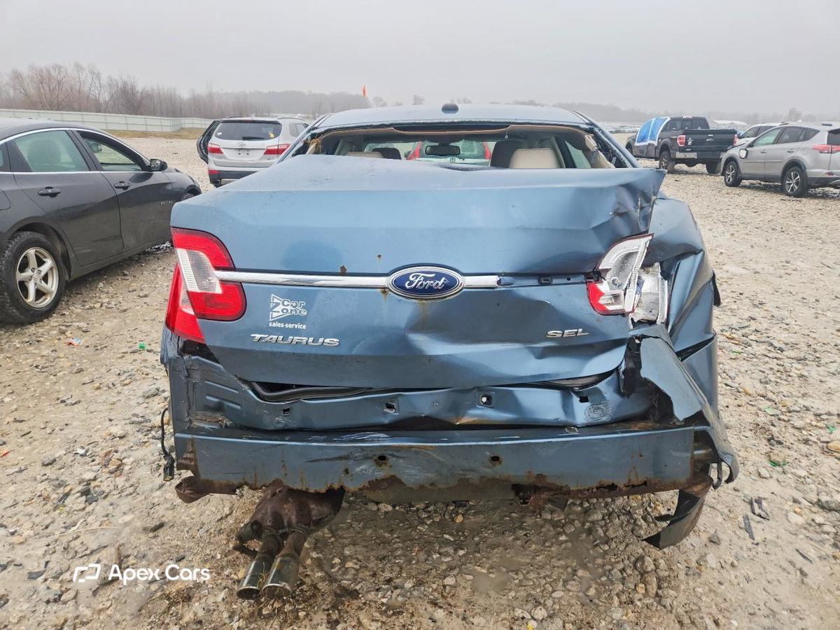 Ford Taurus 2010