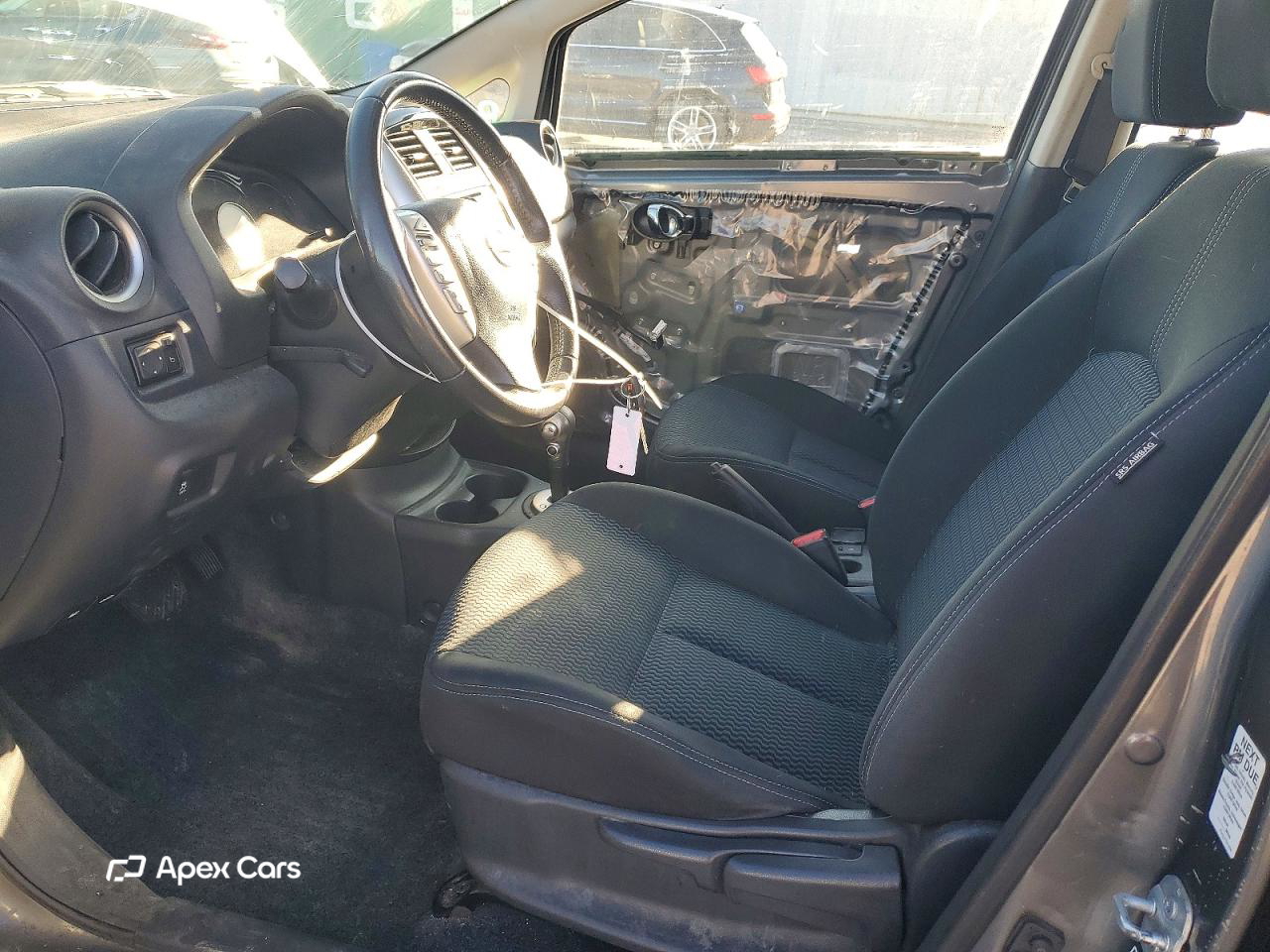 Nissan Versa 2016
