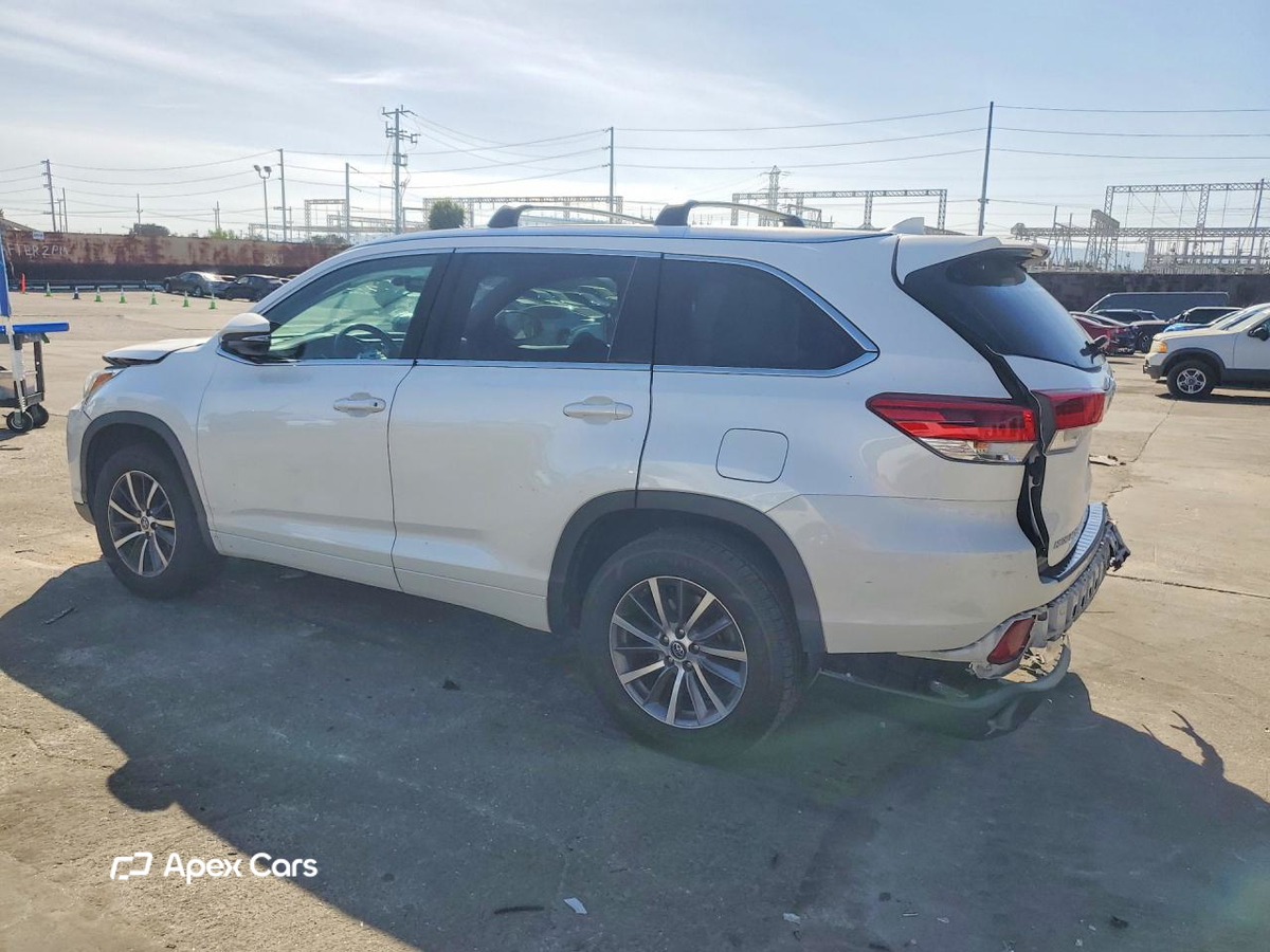 Toyota Highlander 2018