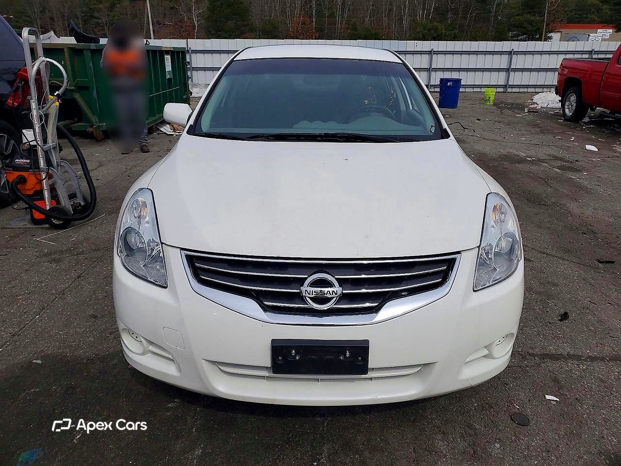 Nissan Altima 2012