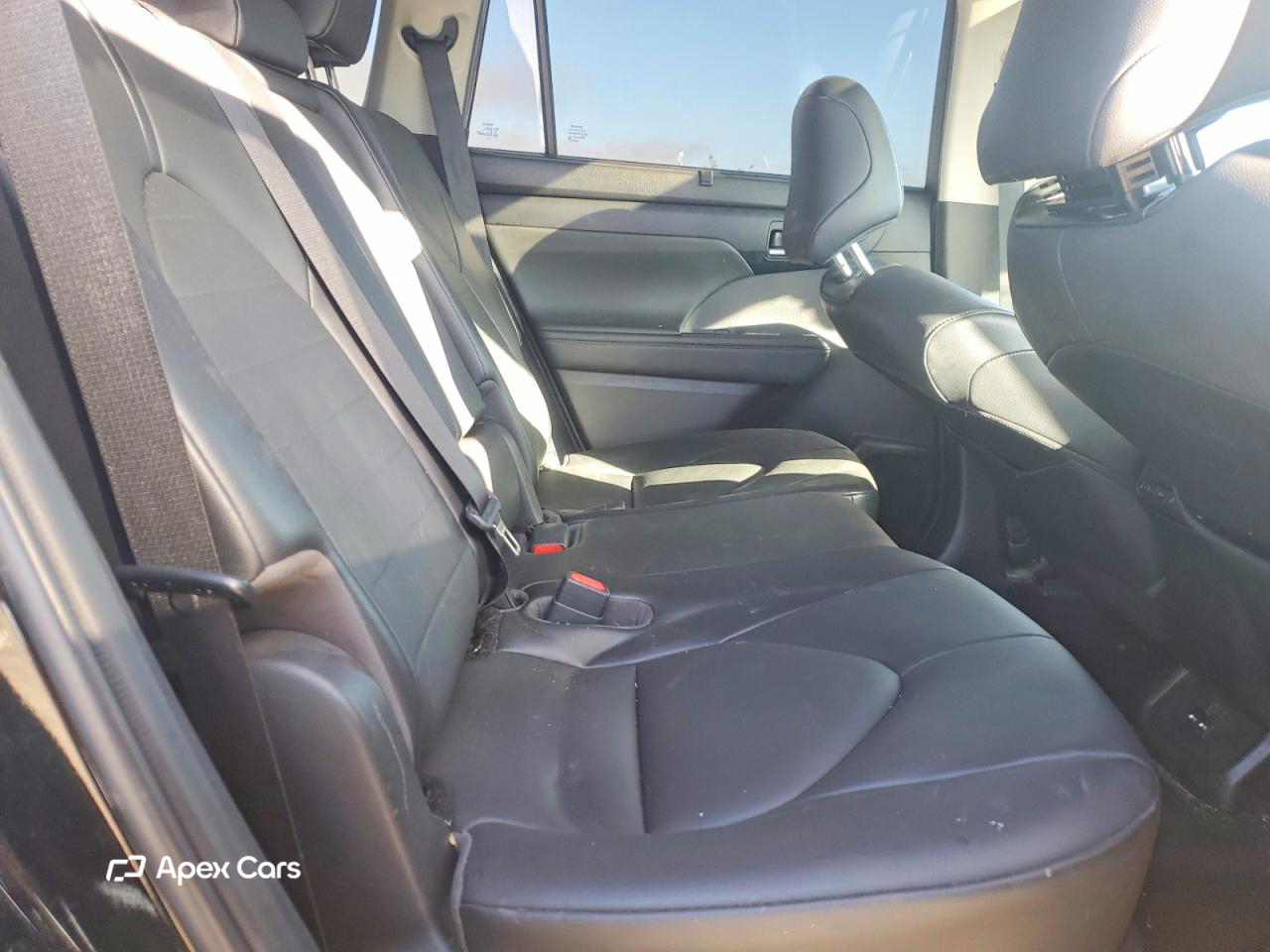 Toyota Highlander 2021