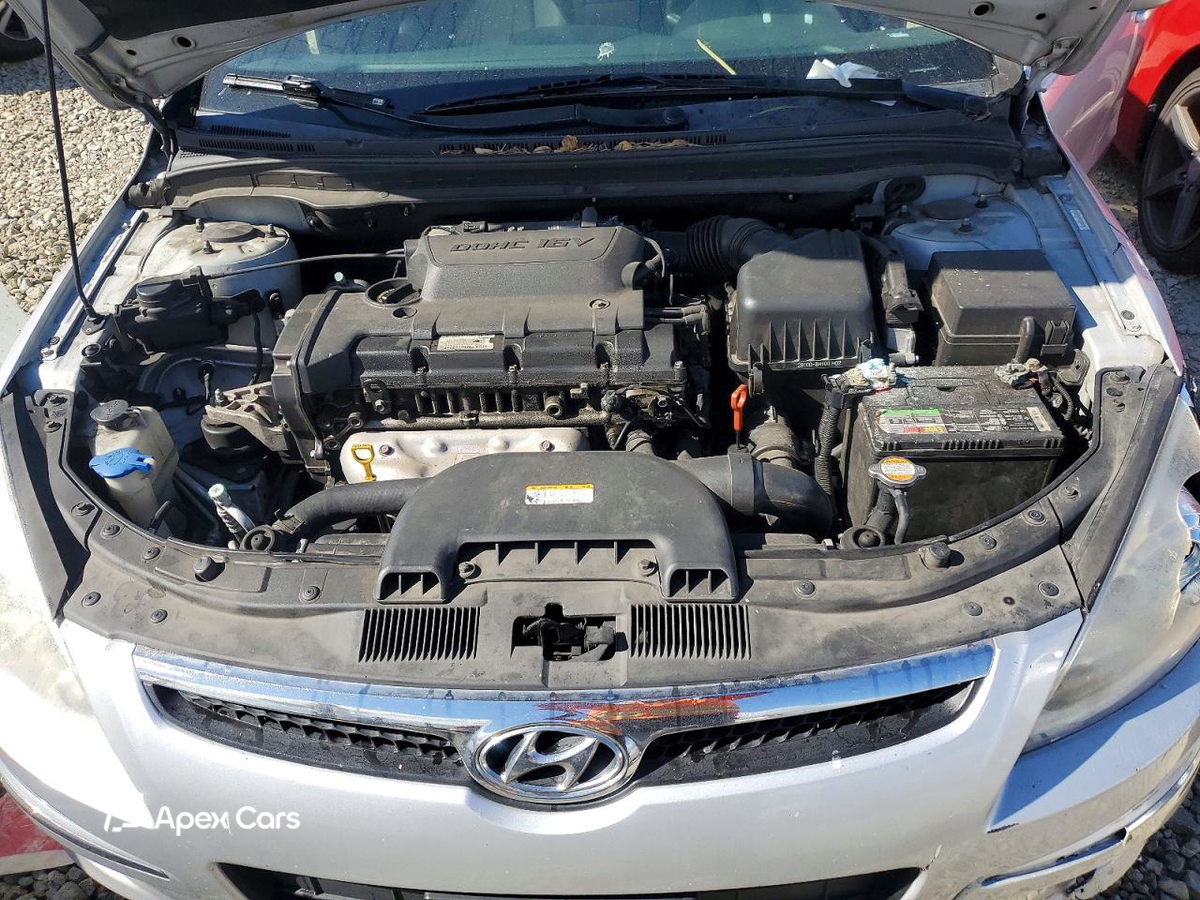 Hyundai Elantra 2011