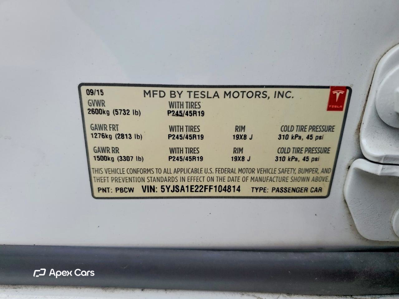 Tesla Model S 2015