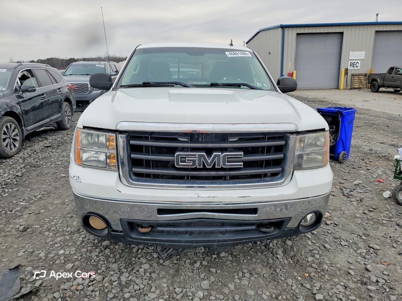 GMC Sierra 2011