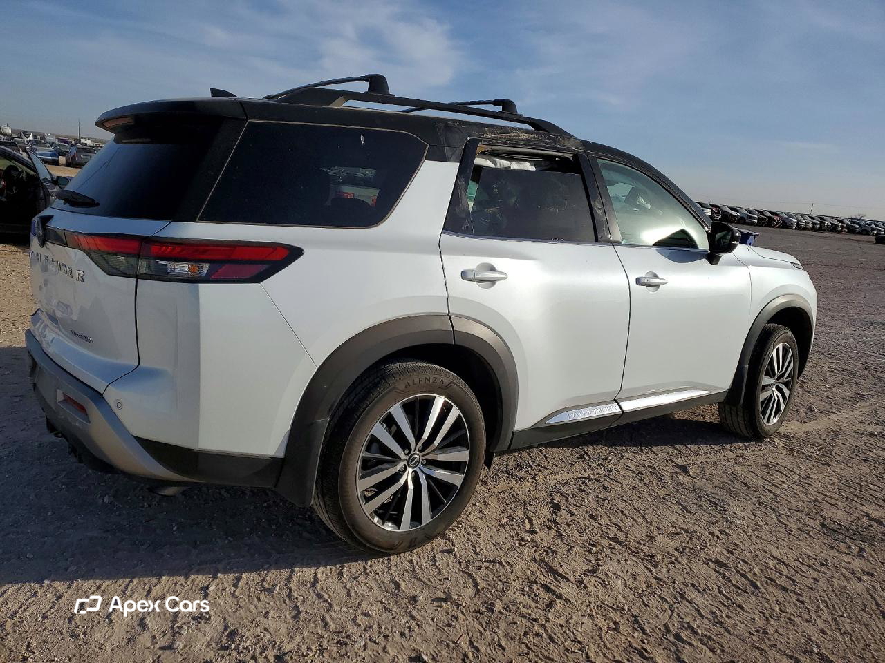 Nissan Pathfinder 2025
