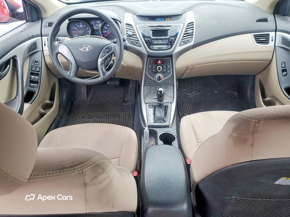 Hyundai Elantra 2016
