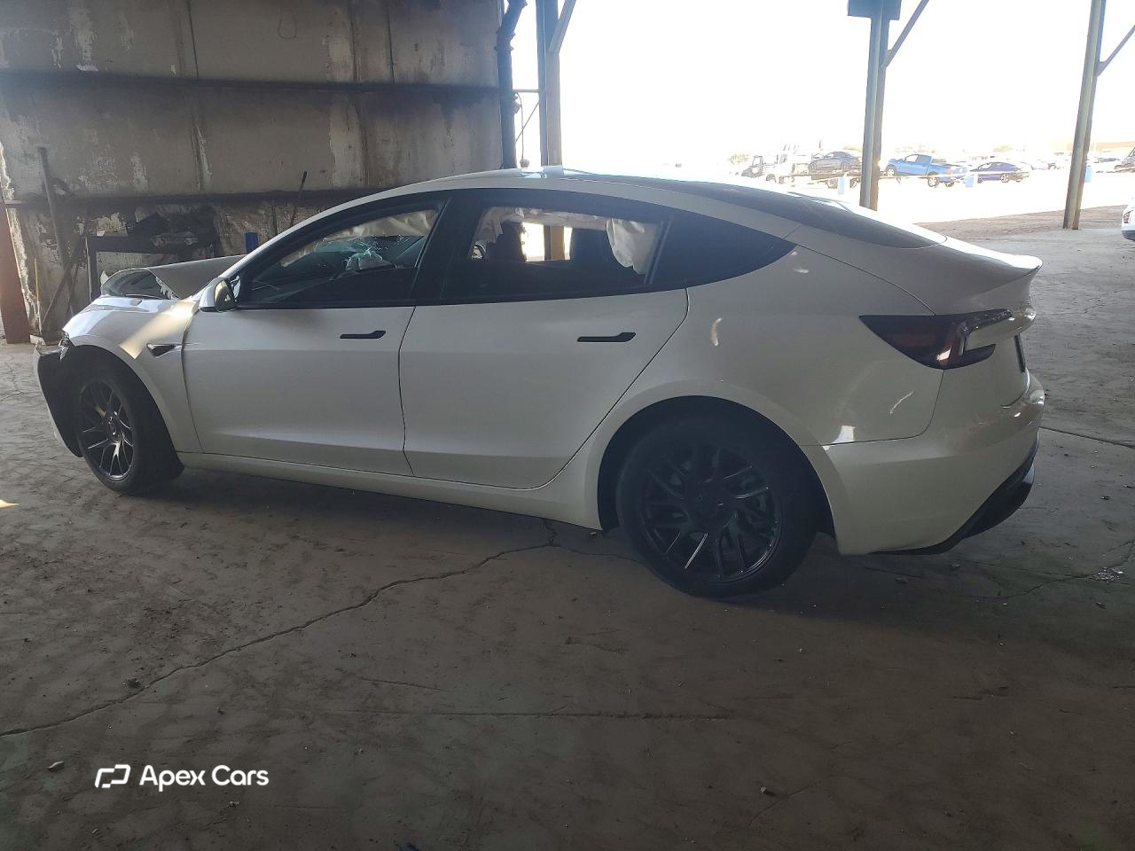 Tesla Model 3 2024