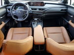 Lexus UX 2020
