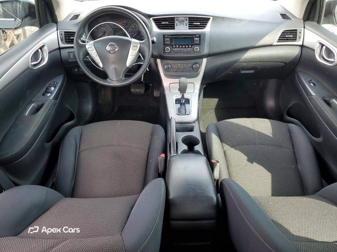 Nissan Sentra 2015