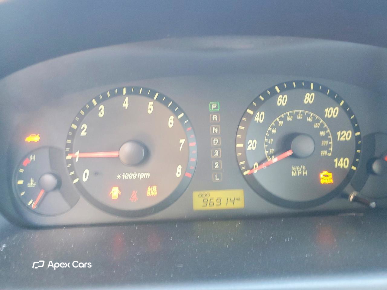 Hyundai Elantra 2004