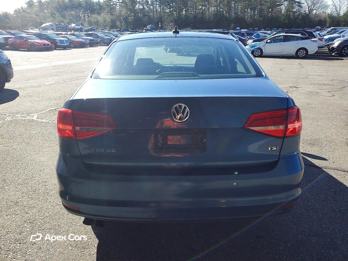 Volkswagen Jetta 2015