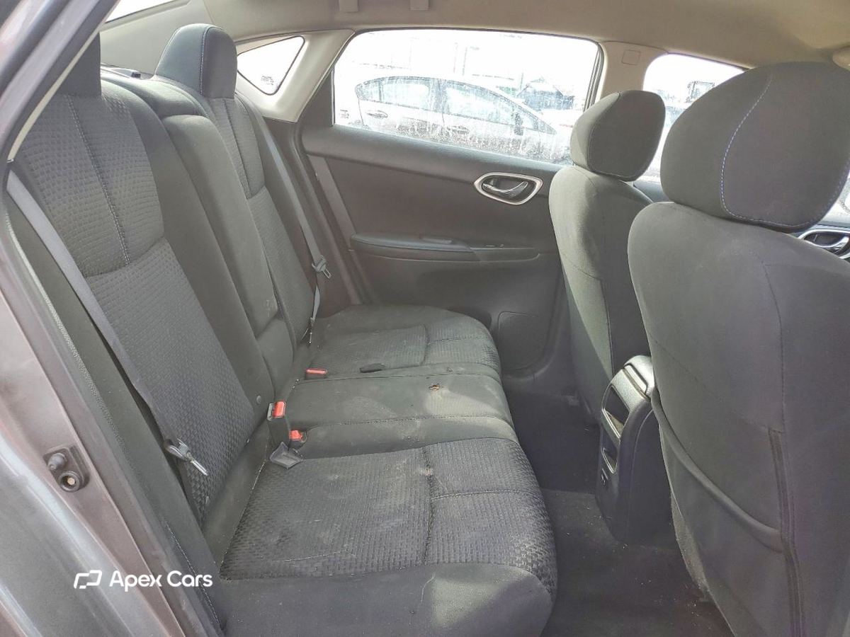 Nissan Sentra 2019
