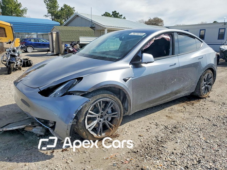 Tesla Model Y 2024 - Zdjęcie 1 z 5