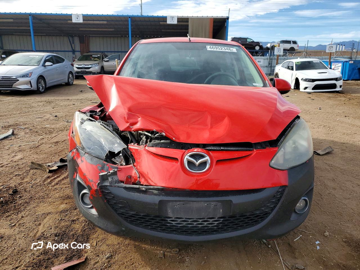Mazda 2 2013