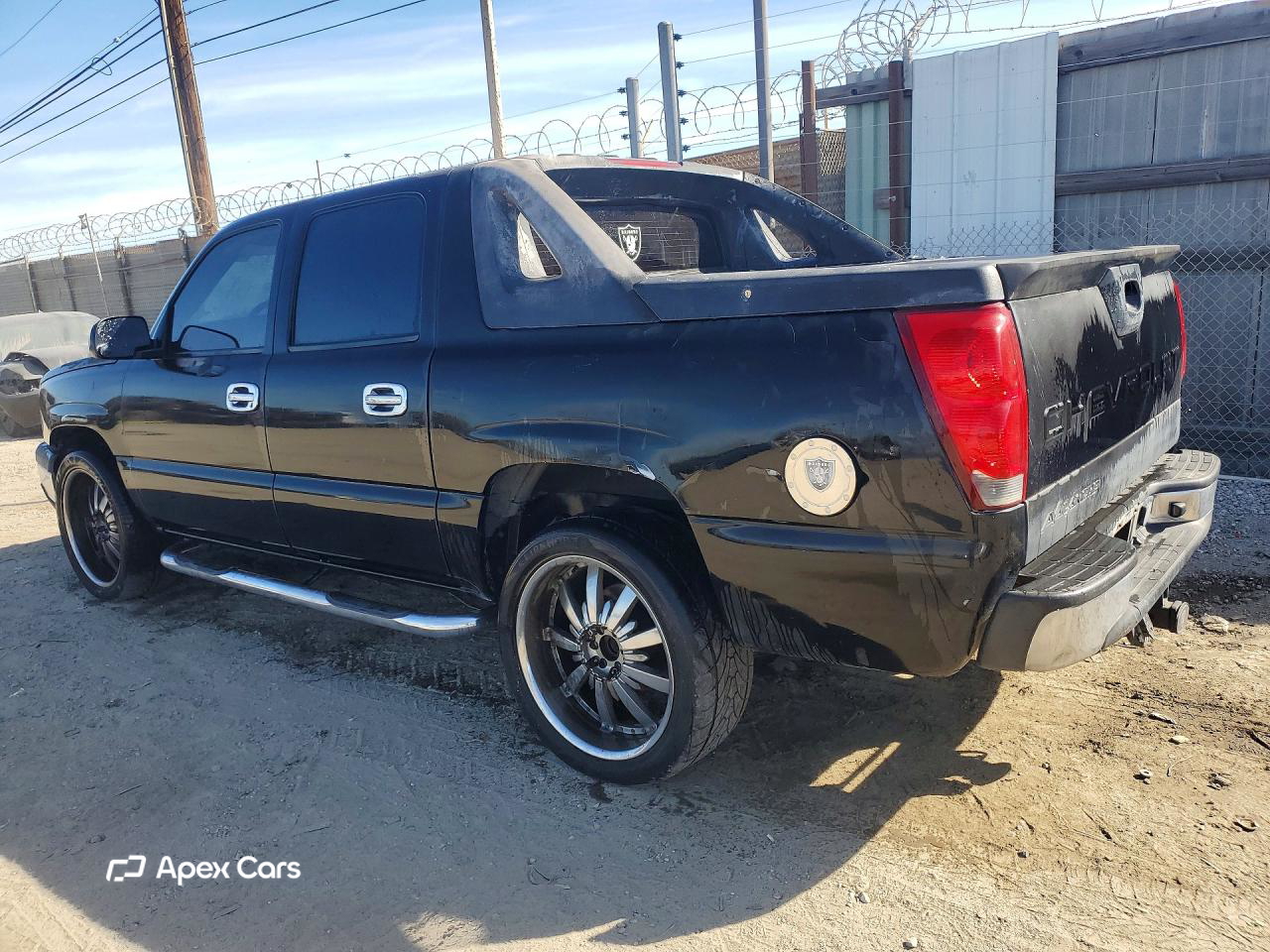 Chevrolet Avalanche 2004