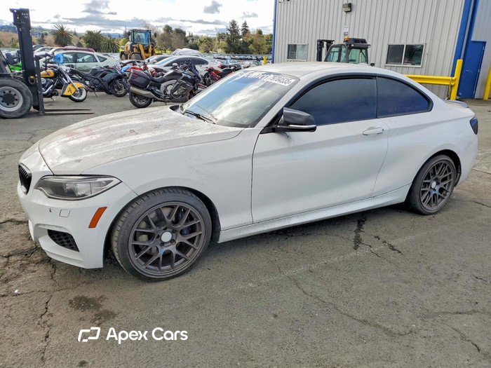 2016 BMW M2 - Image 1 of 5