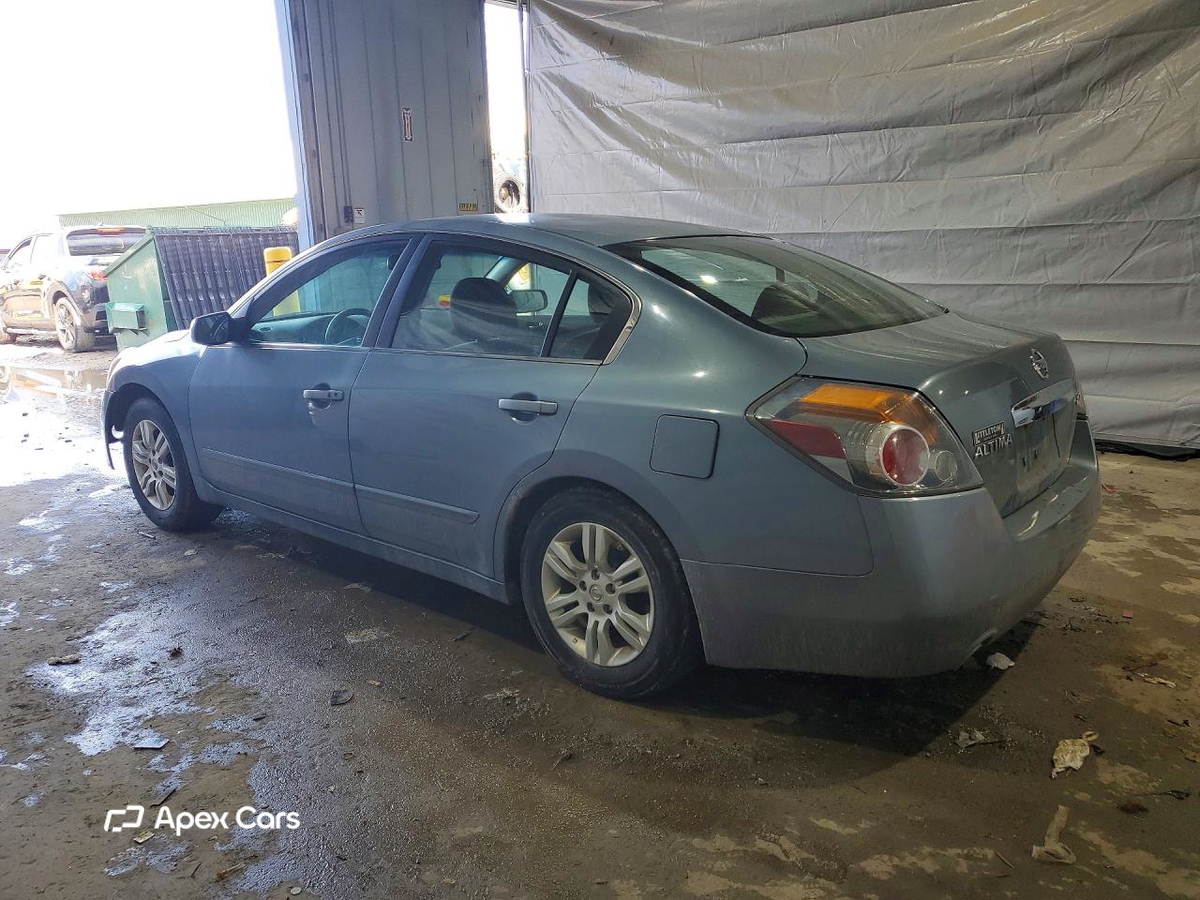 Nissan Altima 2012