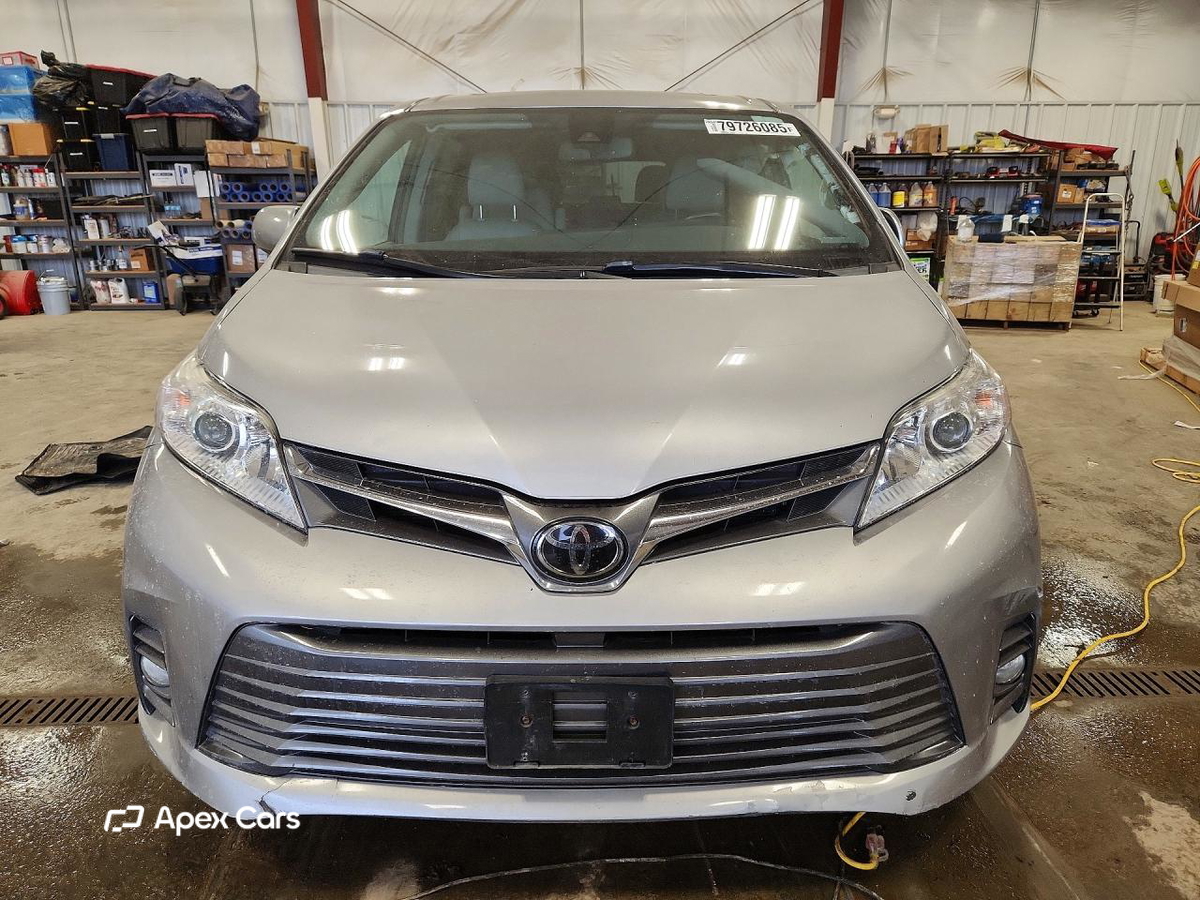 Toyota Sienna 2018