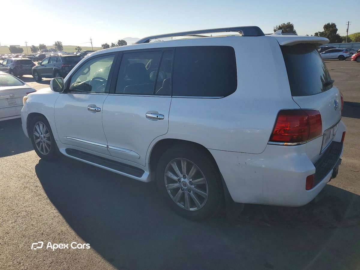 Lexus LX 2011
