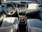 Toyota Sienna 2012