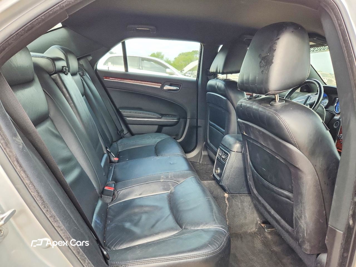Chrysler 300 2012
