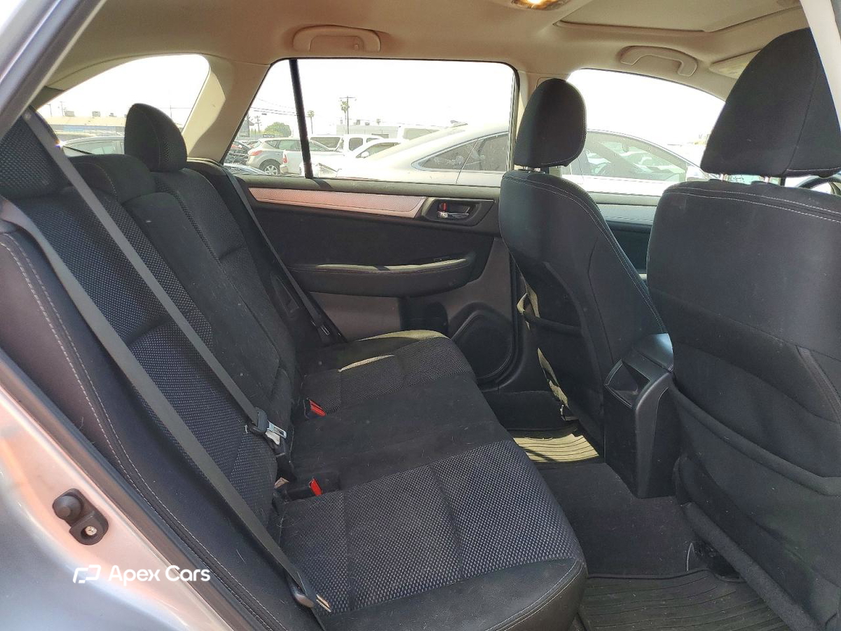 Subaru Outback 2015