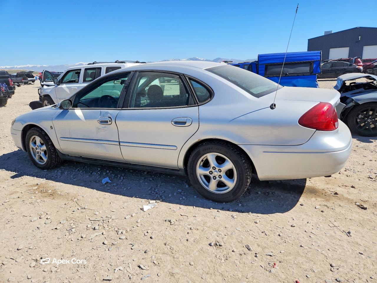 Ford Taurus 2002