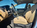 Hyundai Elantra 2012