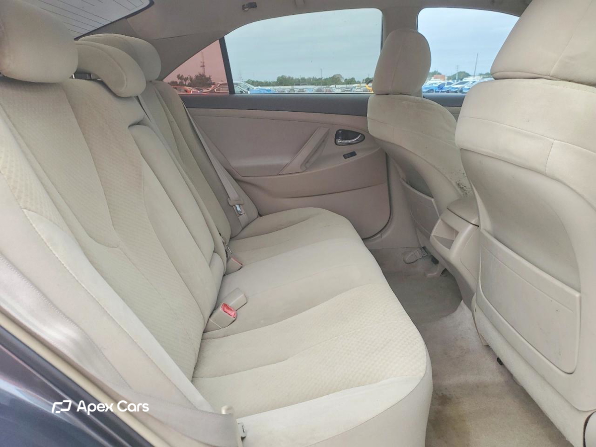Toyota Camry 2008