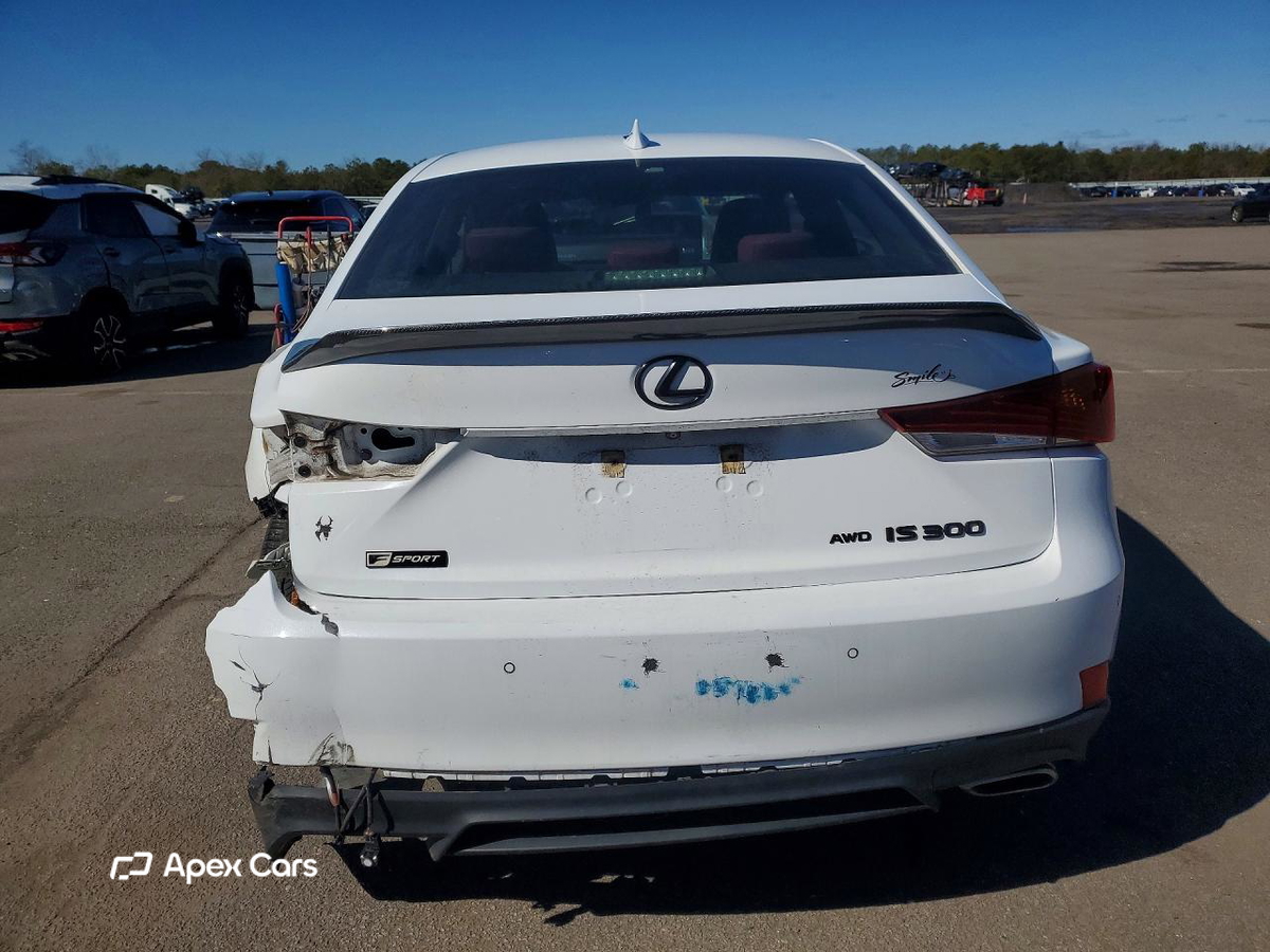 Lexus IS 2019