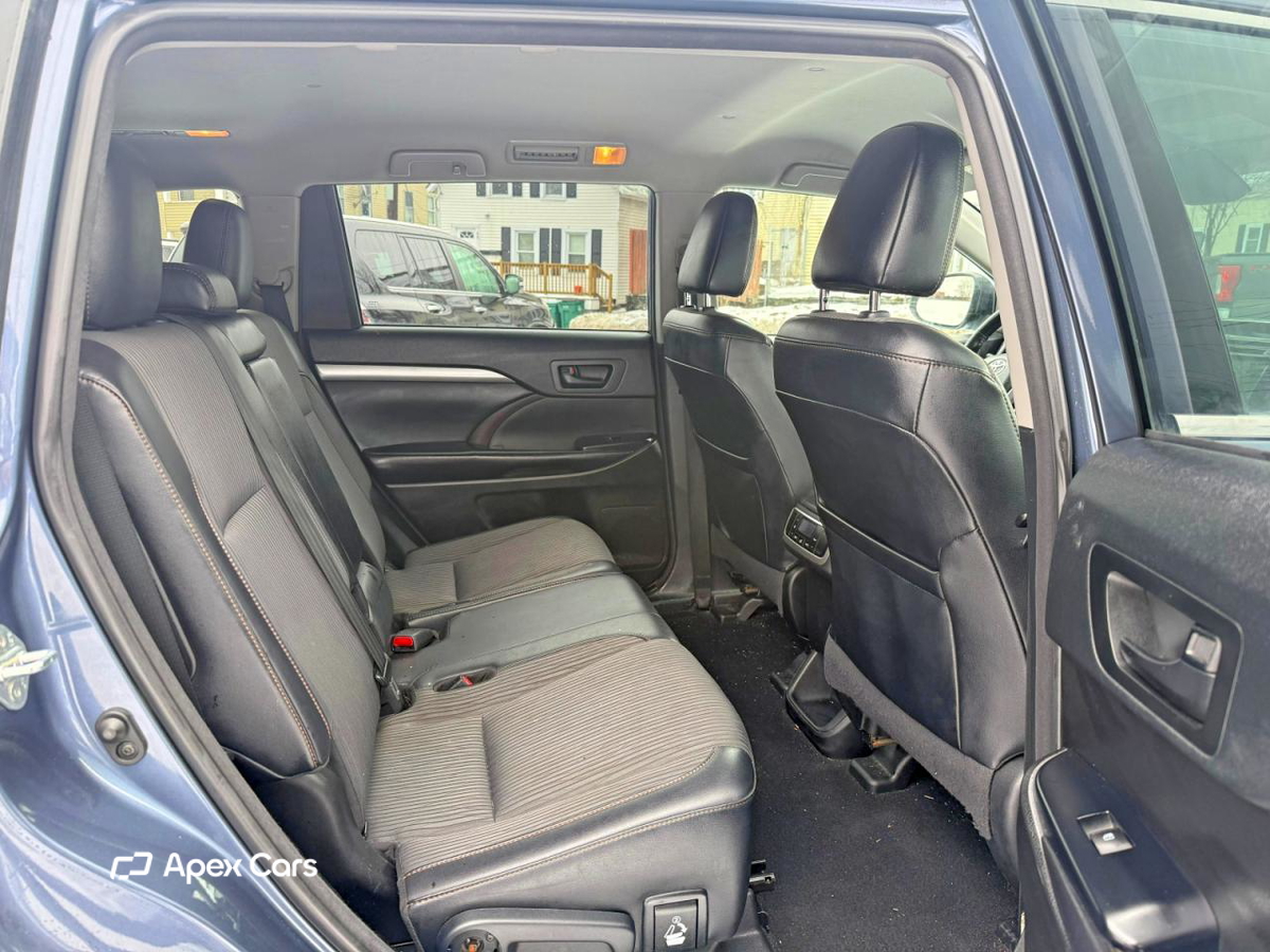 Toyota Highlander 2018
