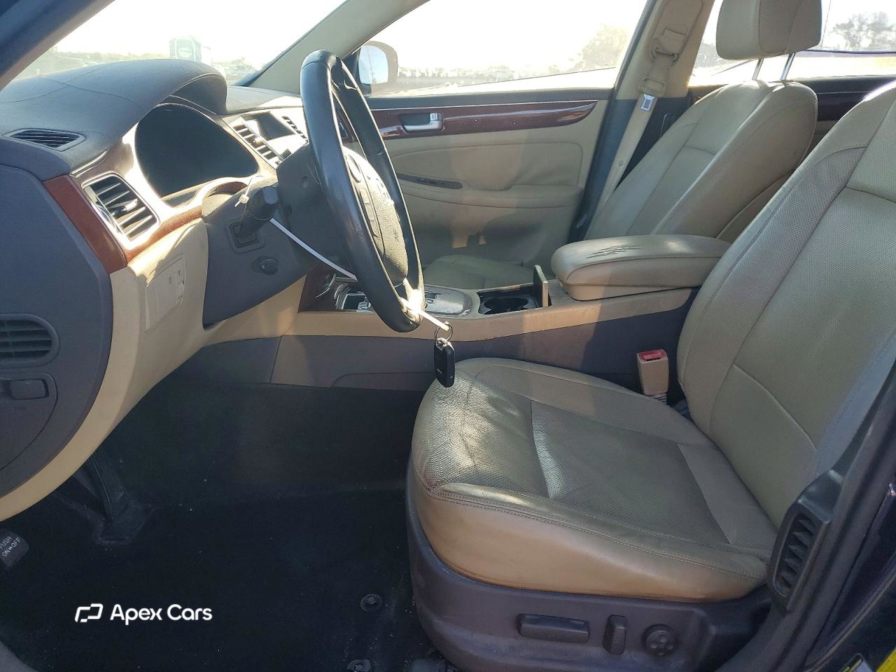 Hyundai Genesis 2012