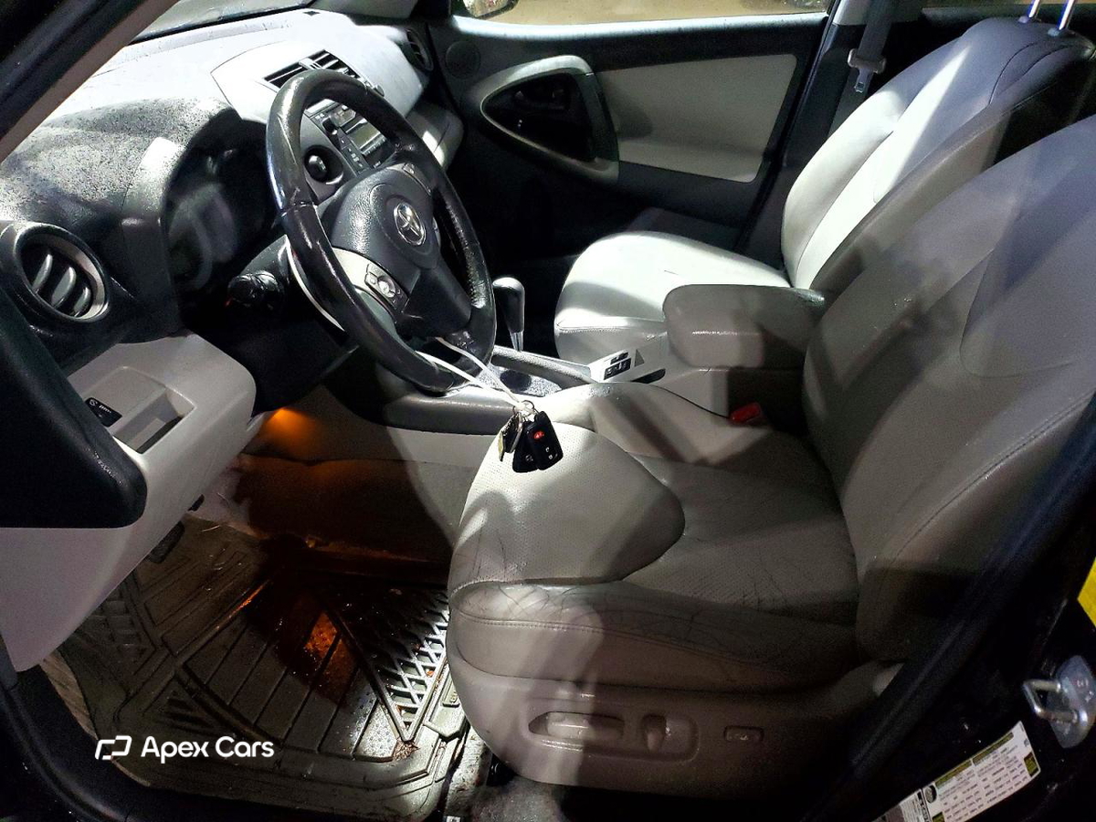 Toyota RAV 4 2011