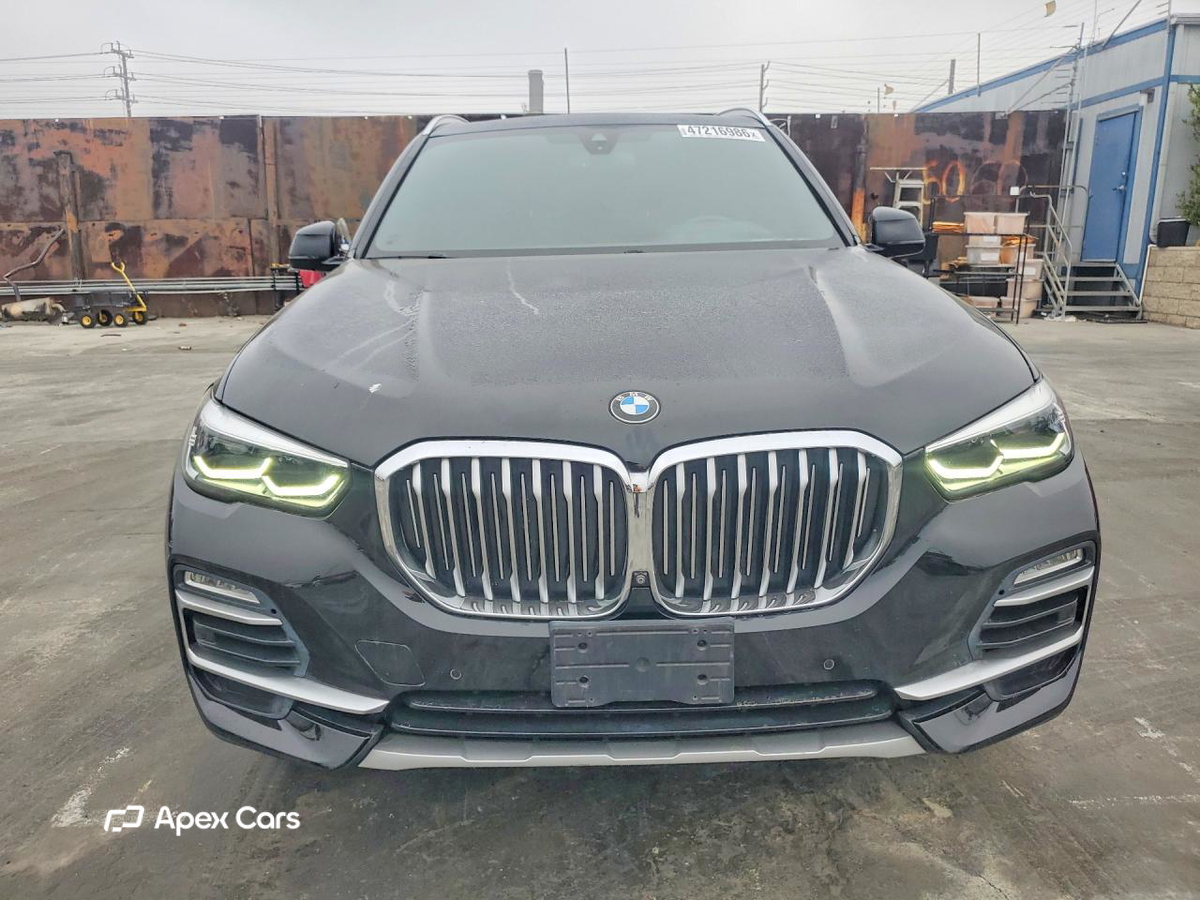 BMW X5 2021