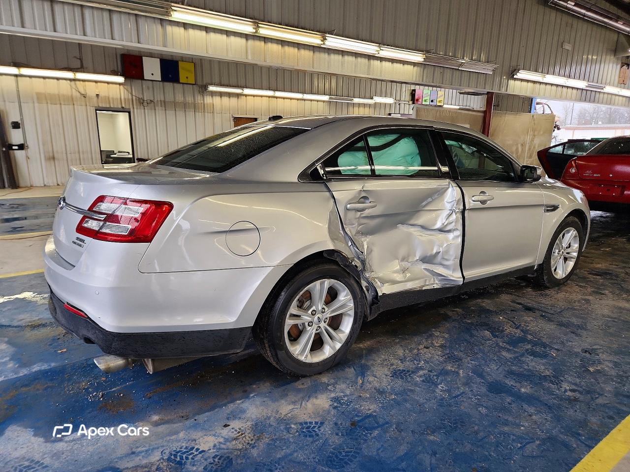 Ford Taurus 2013