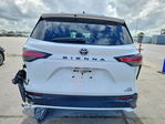 Toyota Sienna 2024