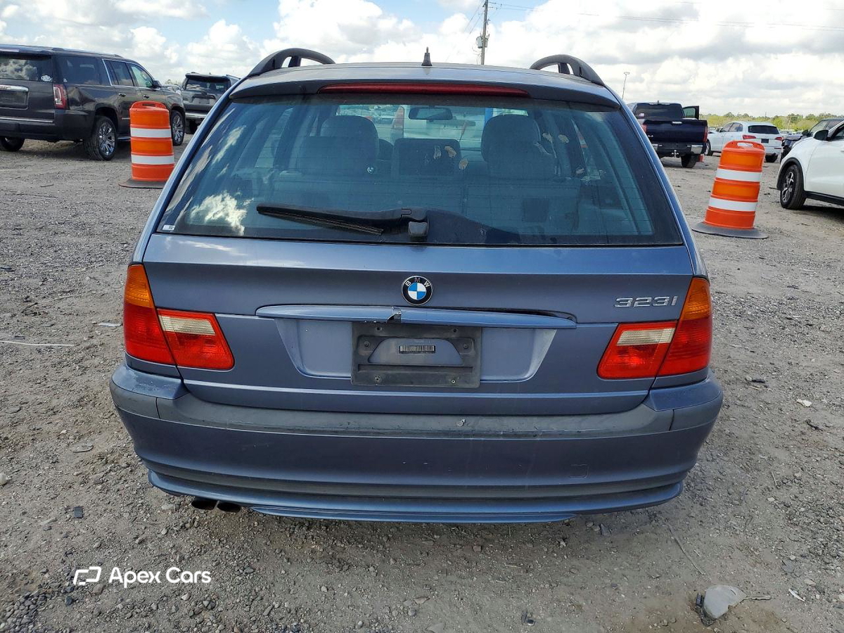 BMW Series 3 2000