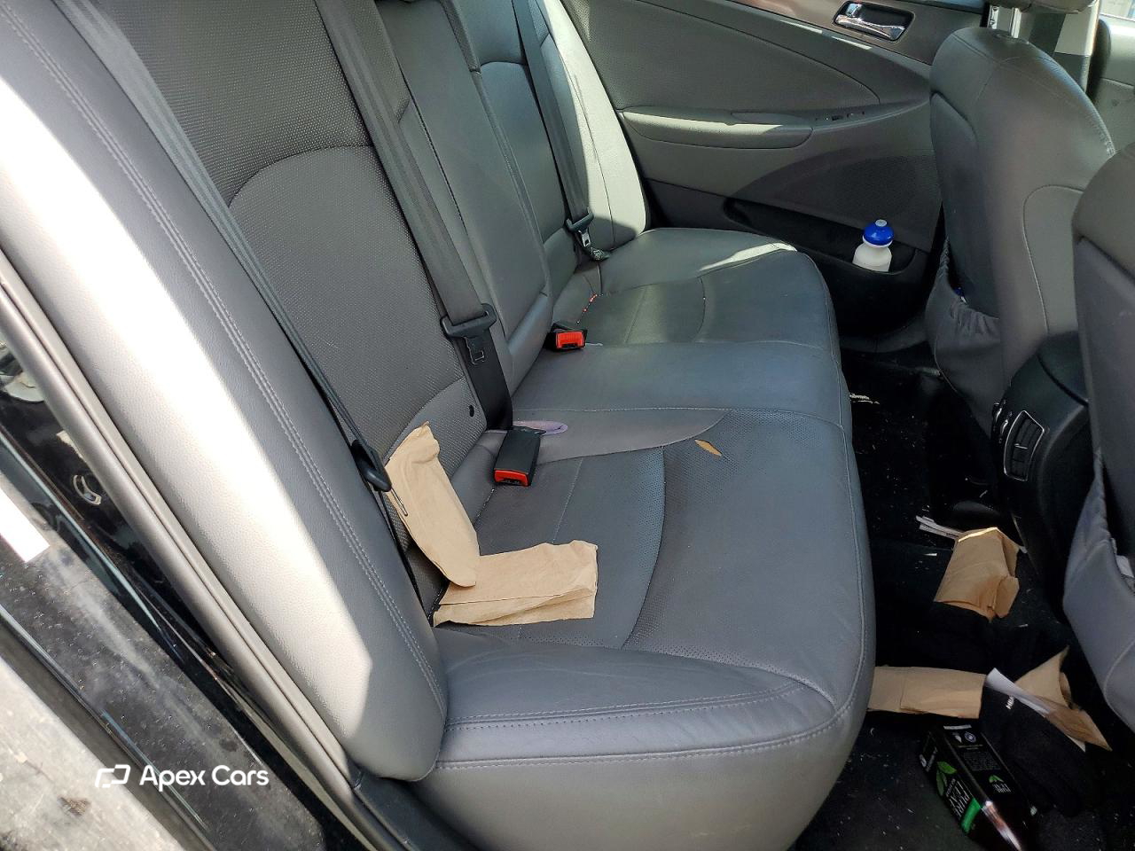 Hyundai Sonata 2013