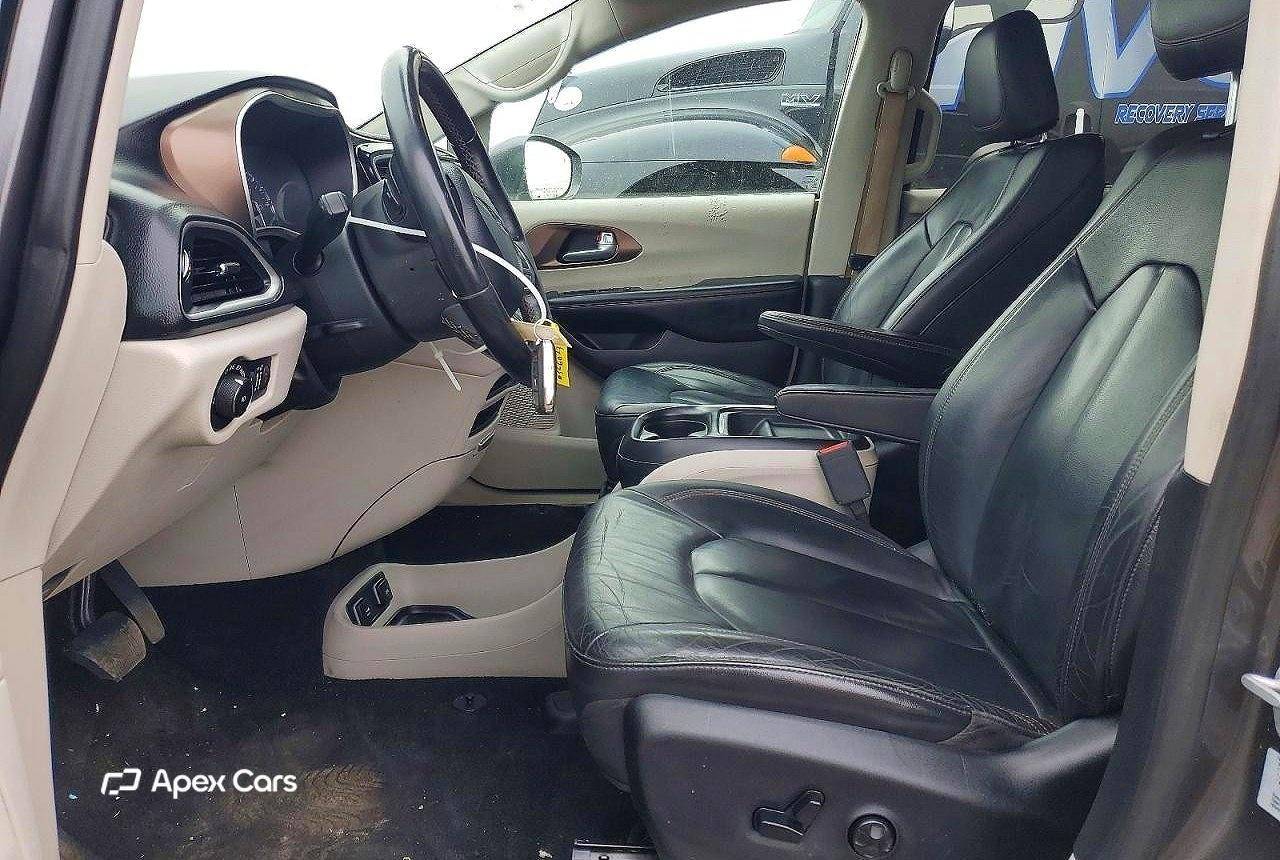 Chrysler Pacifica 2017