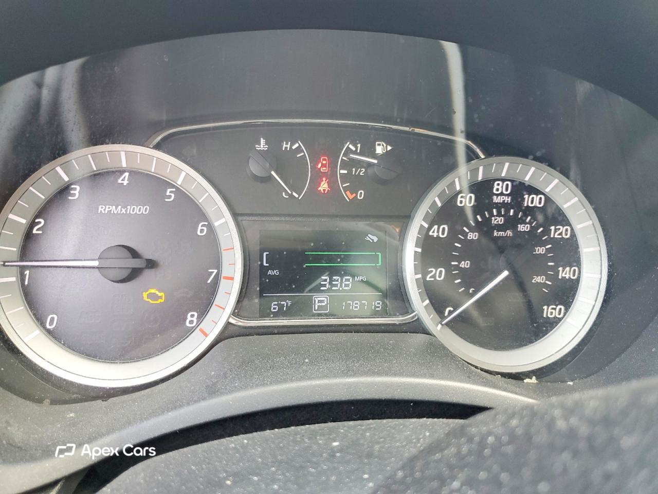 Nissan Sentra 2015