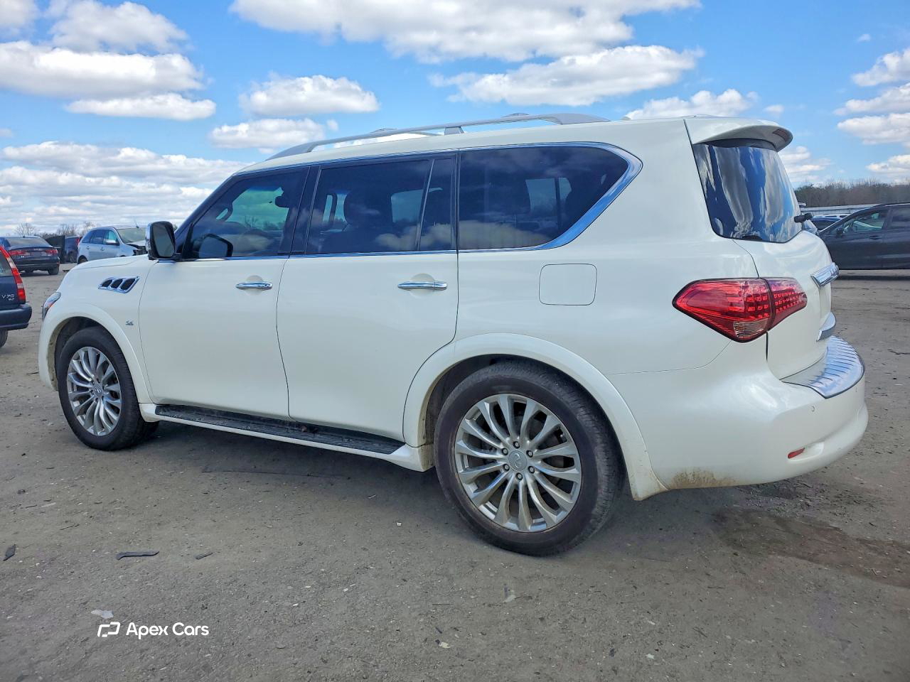 Infiniti QX80 2016