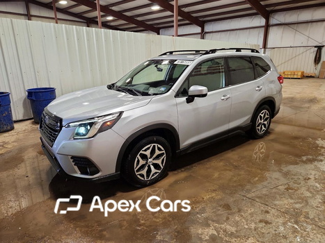 2022 Subaru Forester - Image 1 of 5