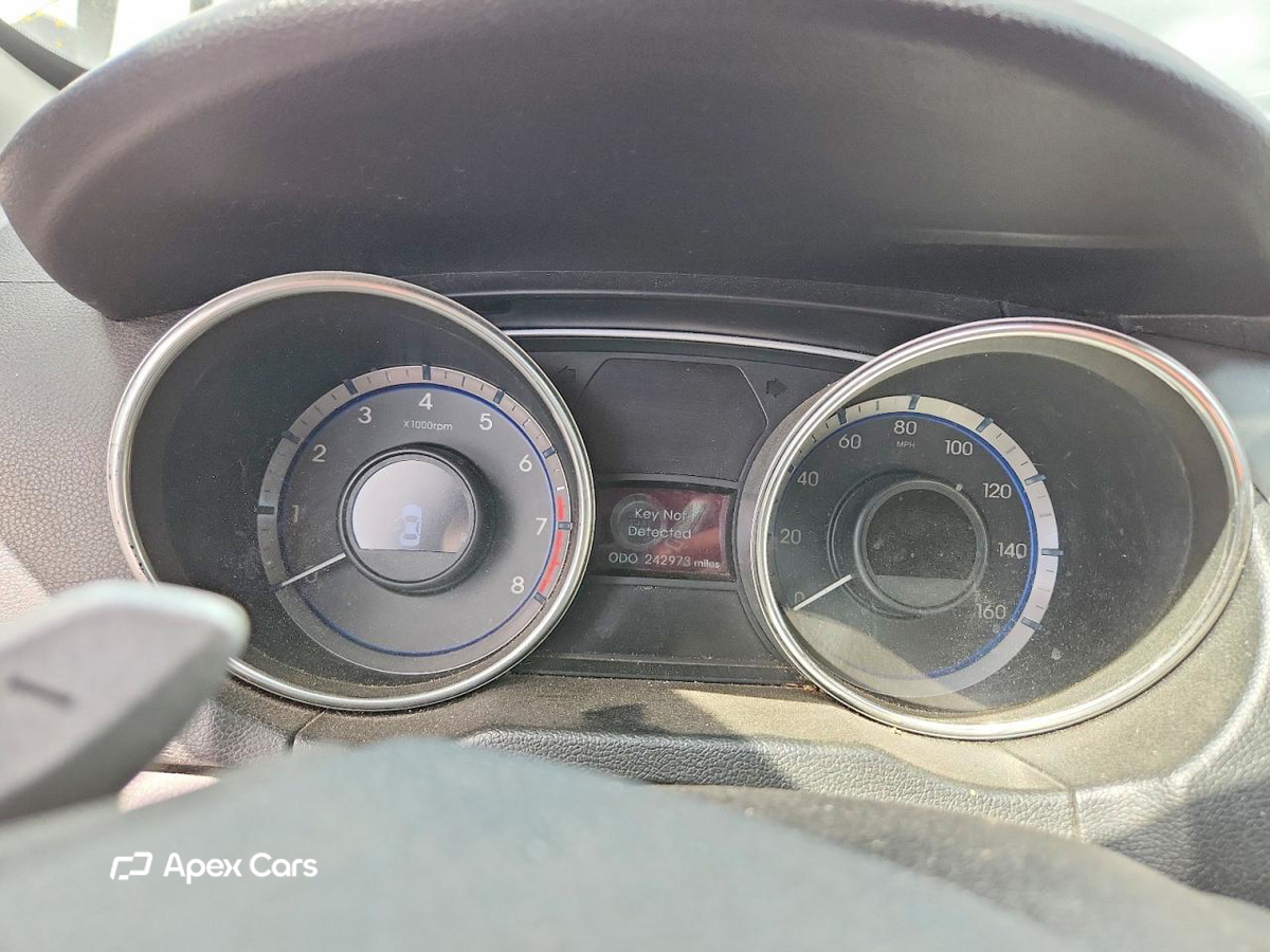 Hyundai Sonata 2013