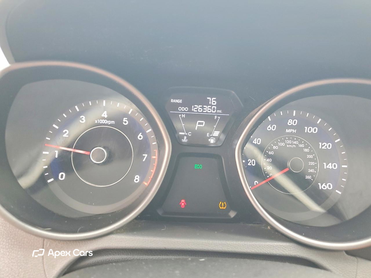 Hyundai Elantra 2013